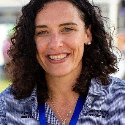 Alison+Larard+Bio+Pic